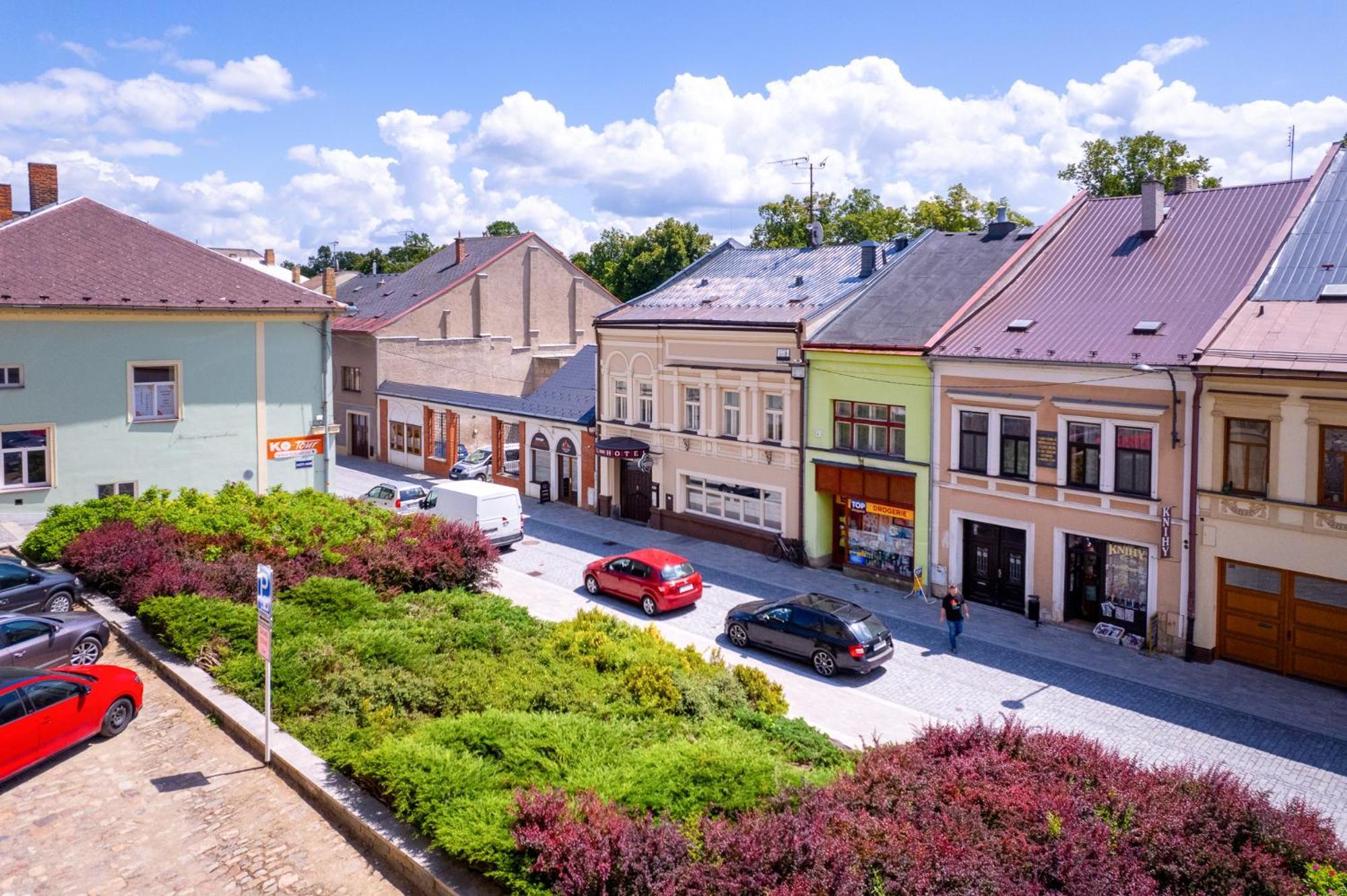 Hotel Pivovar Polička Екстериор снимка