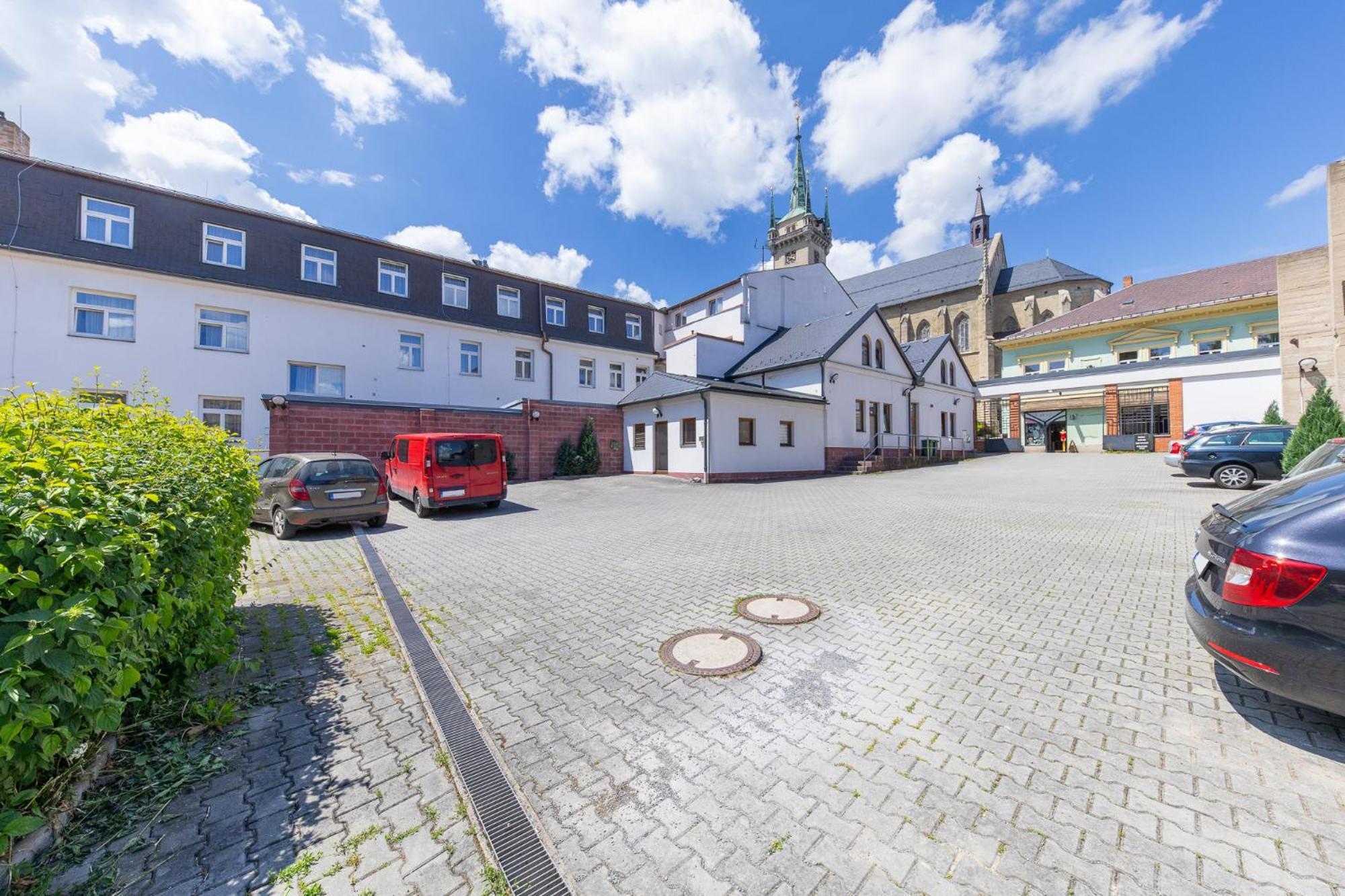 Hotel Pivovar Polička Екстериор снимка