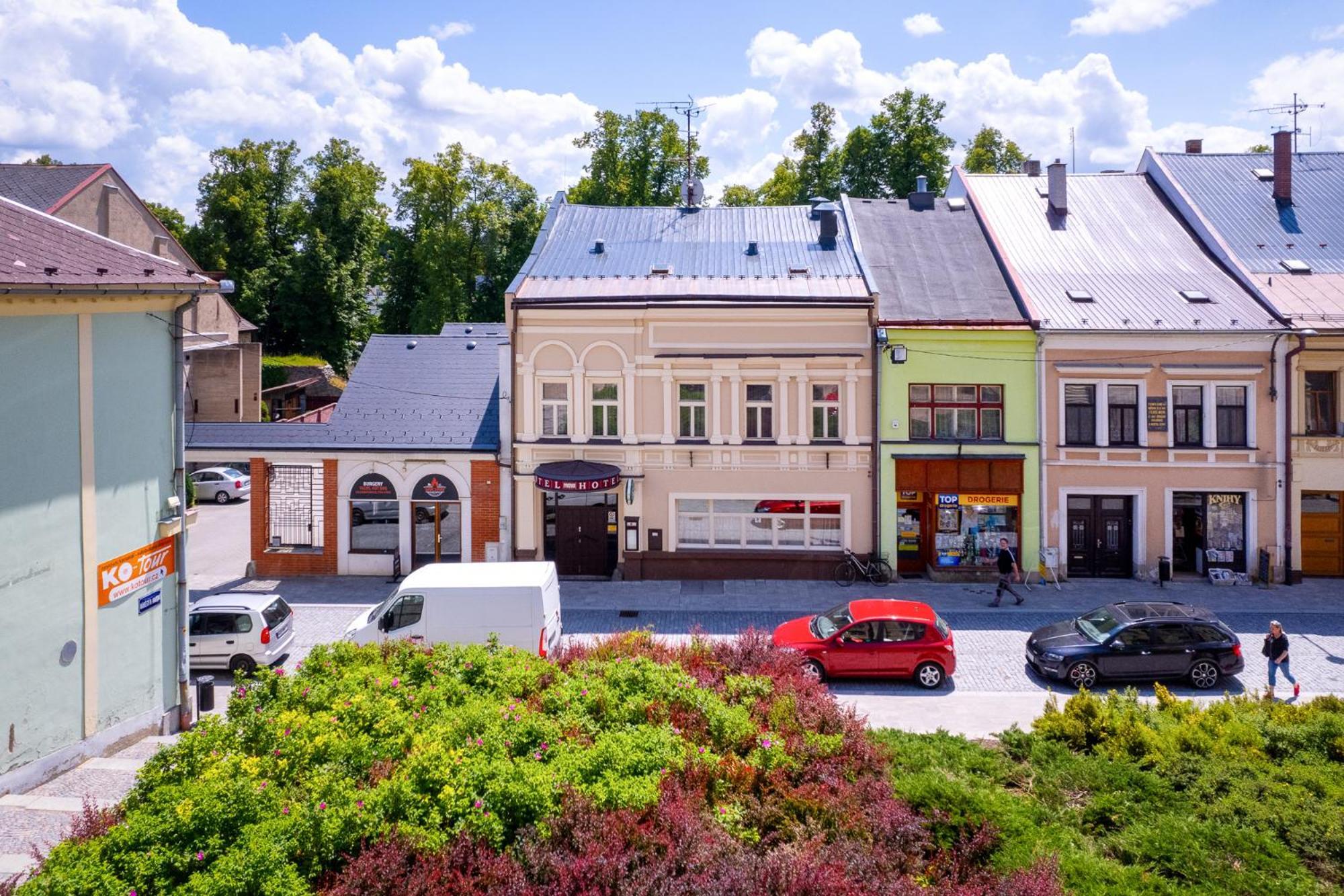 Hotel Pivovar Polička Екстериор снимка